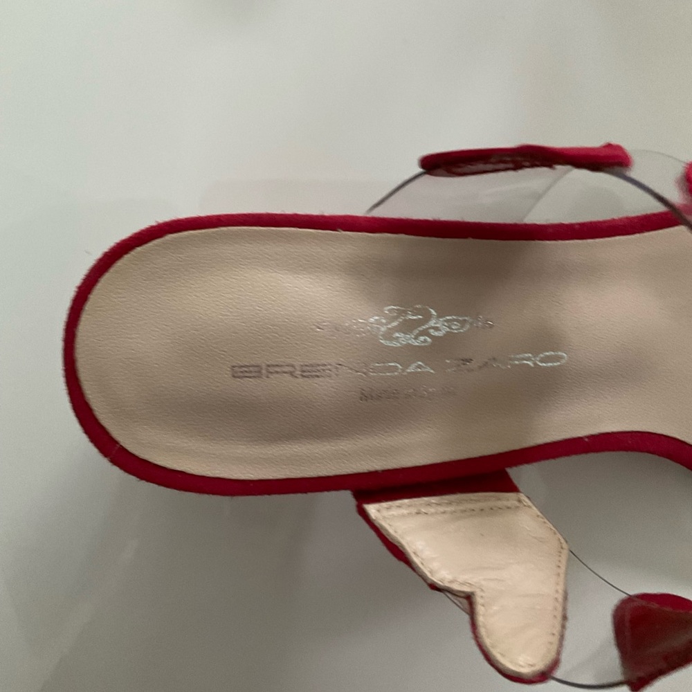 Brenda Zaro Hearts Sandals - Picture 3 of 4